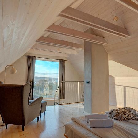 Kyjoff - Domecek S Krasnymi Vyhledy Villa Кийов Екстериор снимка